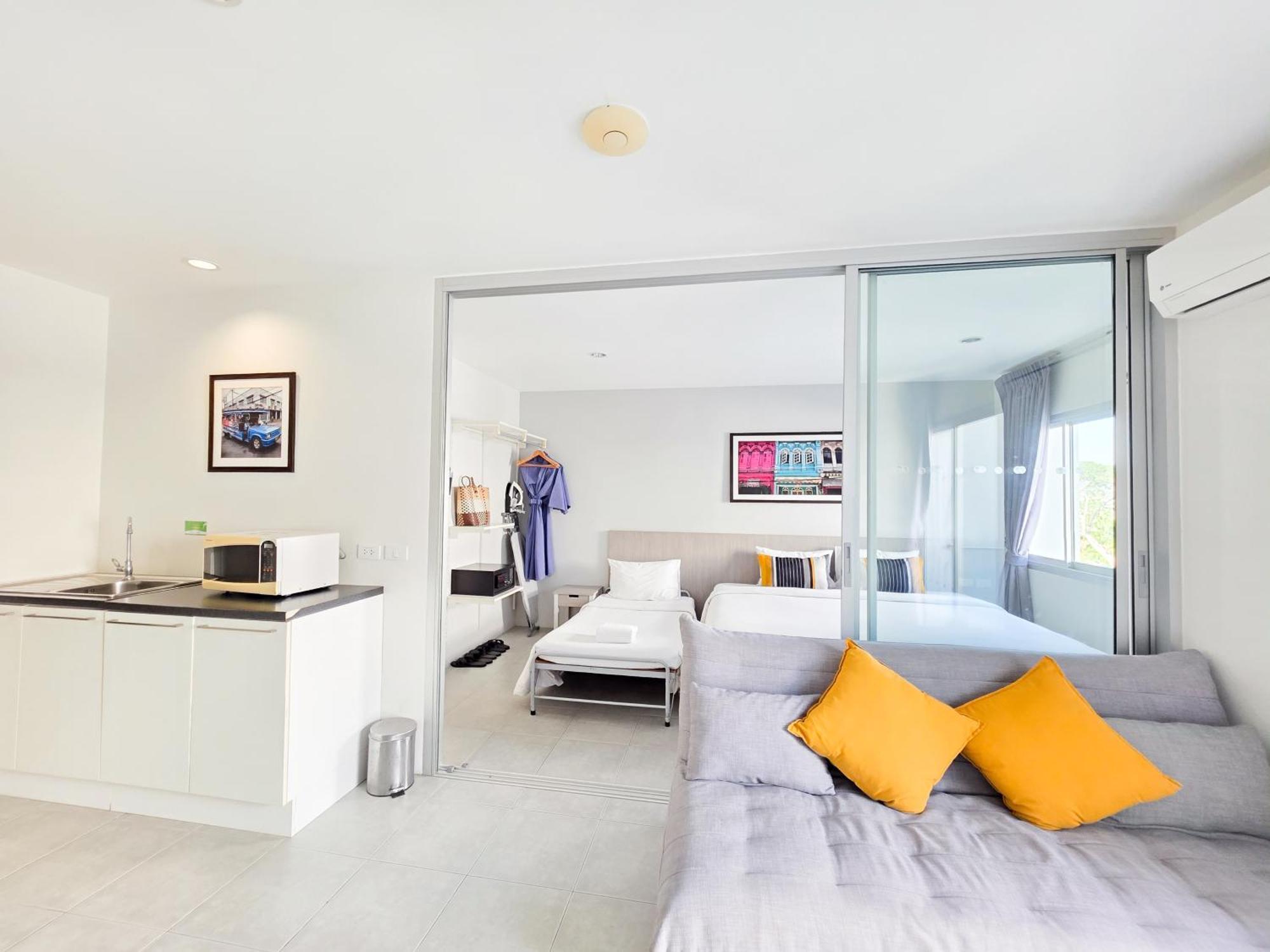 Recenta Suite Phuket Suanluang Экстерьер фото
