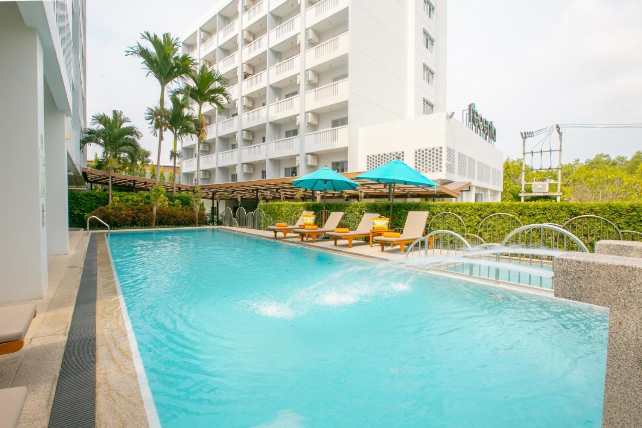 Recenta Suite Phuket Suanluang Экстерьер фото