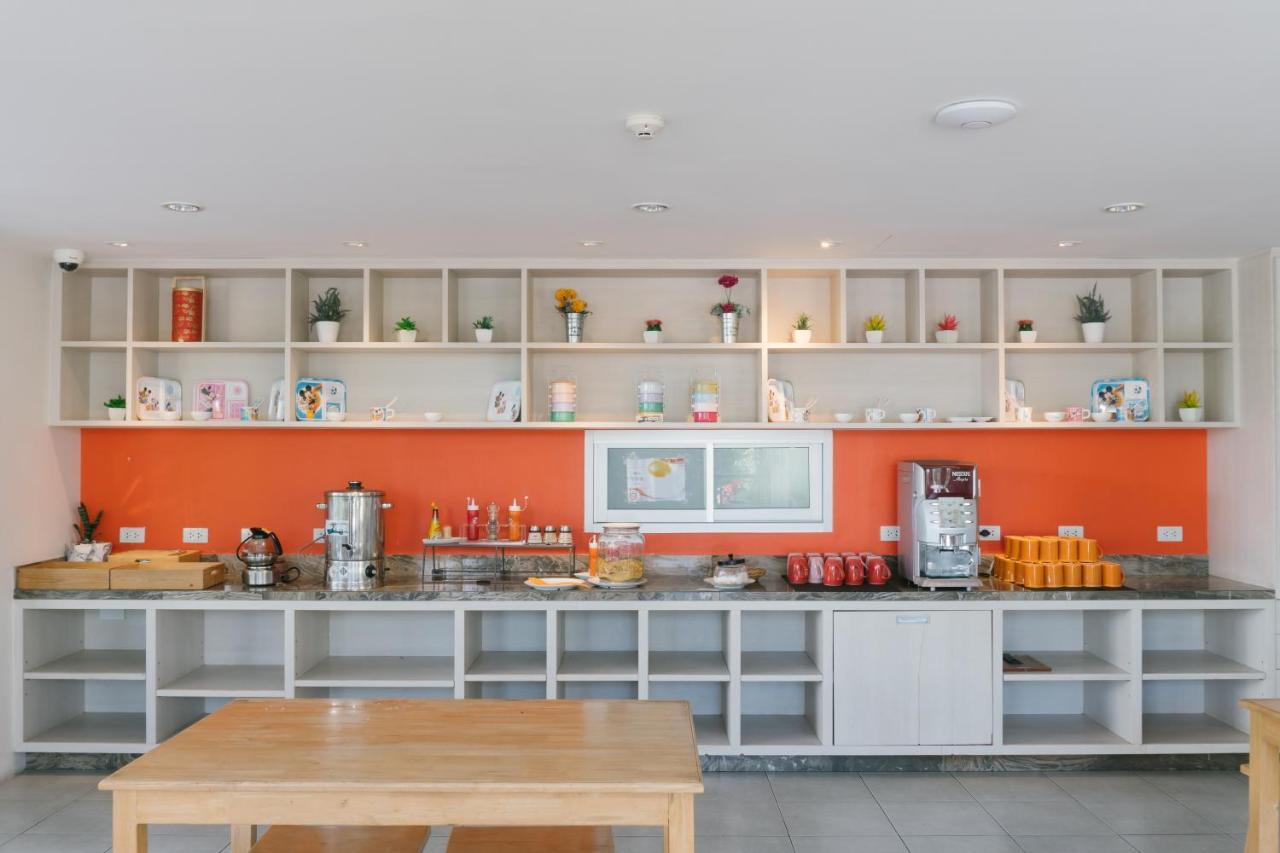 Recenta Suite Phuket Suanluang Экстерьер фото