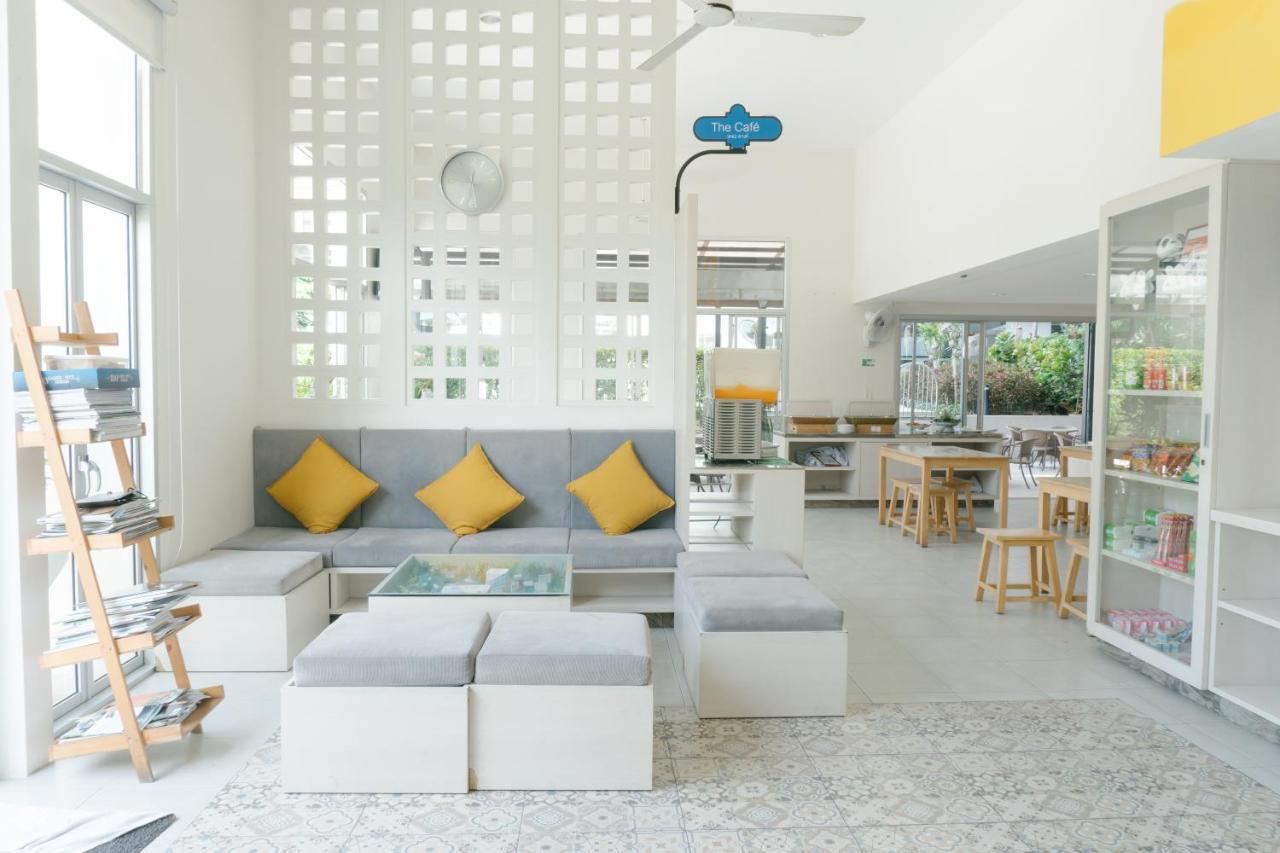 Recenta Suite Phuket Suanluang Экстерьер фото